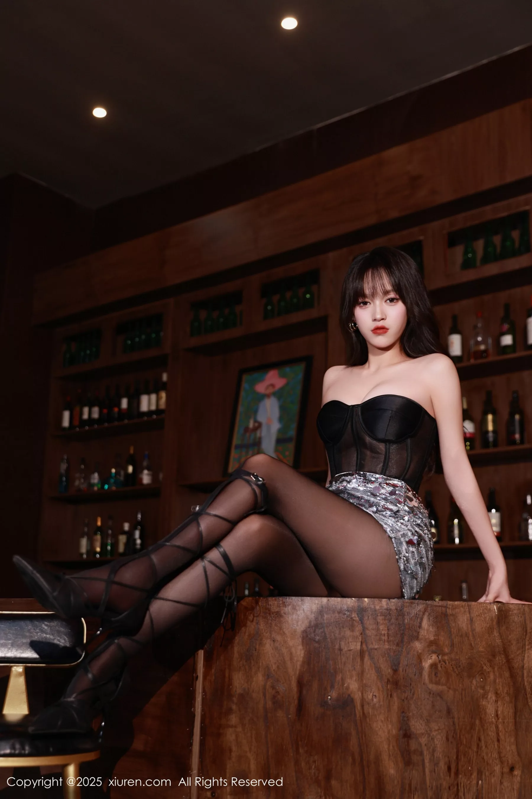 Xgyw.Org_[XiuRen秀人网]No.10772_模特糯咪性感黑色连衣短裙露红色内衣配超薄黑丝极致魅惑写真76P