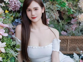 [IMISS爱蜜社]Vol.761_女神SISY思白色露肩连衣裙露紫色蕾丝内衣秀完美身材诱惑写真43P